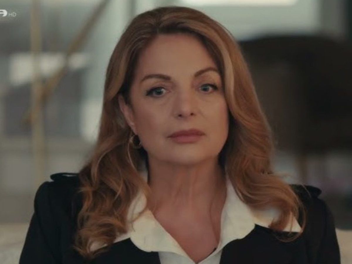 Η Γη της Ελιάς: H Αθηνά συλλαμβάνεται για παραμέληση ανηλίκου