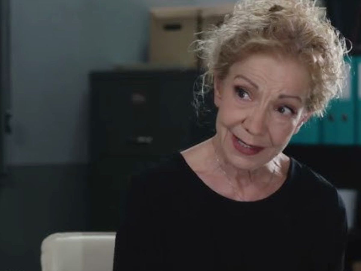 Η Γη της Ελιάς : Η Χριστιάνα είναι ζωντανή