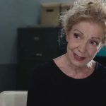 Η Γη της Ελιάς : Η Χριστιάνα είναι ζωντανή