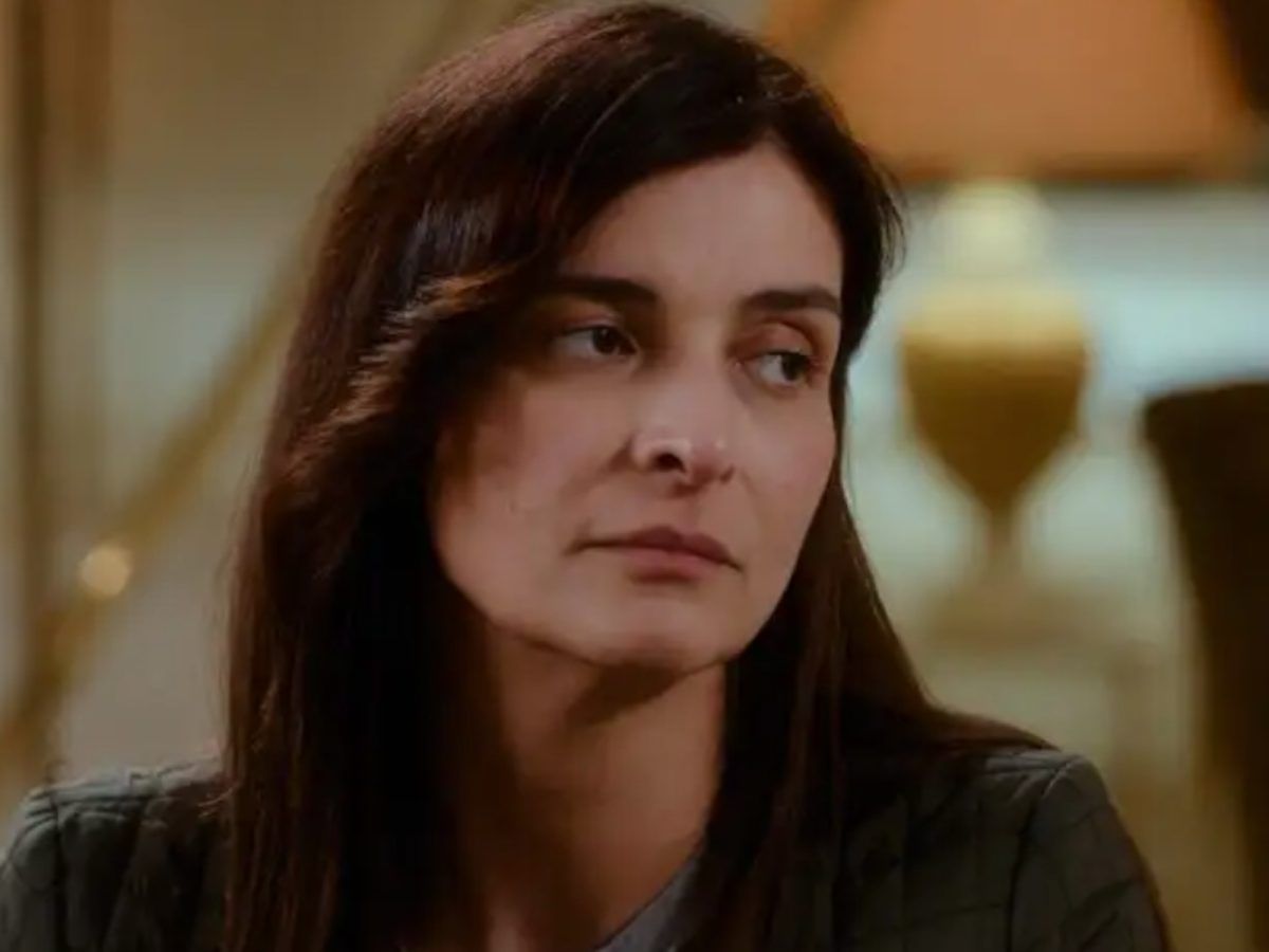 Η Γη της Ελιάς: Νεκρή η Ιουλία- Πεθαίνει σε σφοδρό τροχαίο