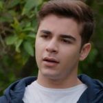 Η Γη της Ελιάς: Ο Παρασκευάς βρίσκεται σε θανάσιμο κίνδυνο