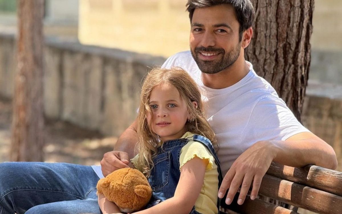 Η Γη της Ελιάς-Στέφανος-Μαλένα-