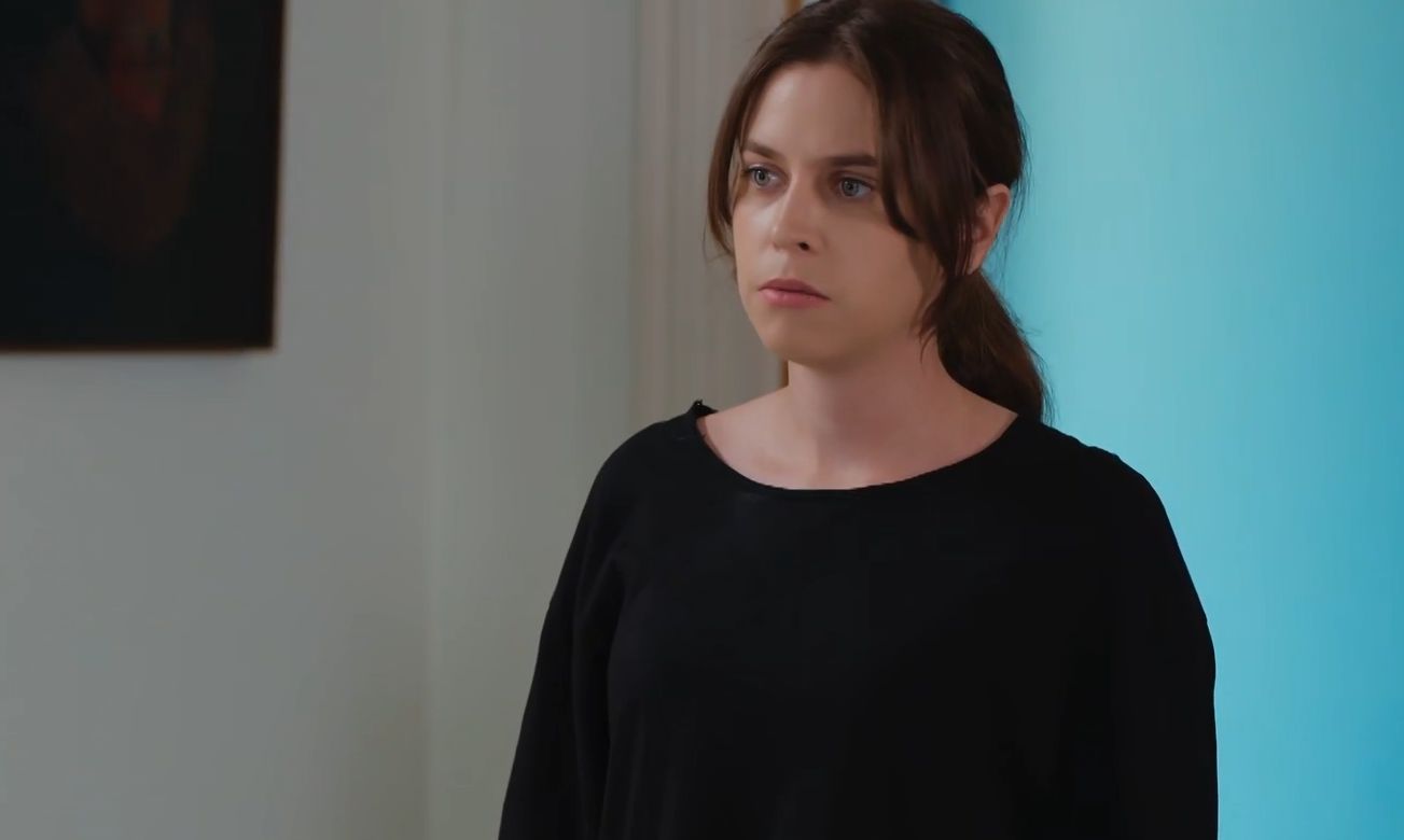 Η-Γη-της-Ελιάς-Δάφνη Η-Γη-της-Ελιάς-Δάφνη