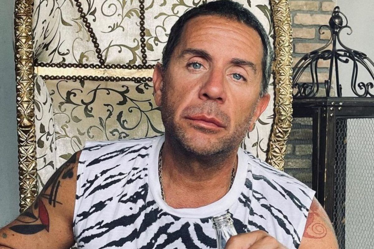 Γιώργος Μαζωνάκης: "Είναι σε άσχημη ψυχολογική κατάσταση" - Πώς είναι σήμερα ο τραγουδιστής