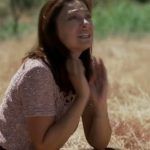 Ηλέκτρα: Κινείται στις σκιές με ένα ξυράφι στο χέρι ψάχνοντας τη Δανάη