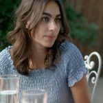 Ηλέκτρα: Η Νεφέλη στέκεται σοκαρισμένη με αίματα στα χέρια