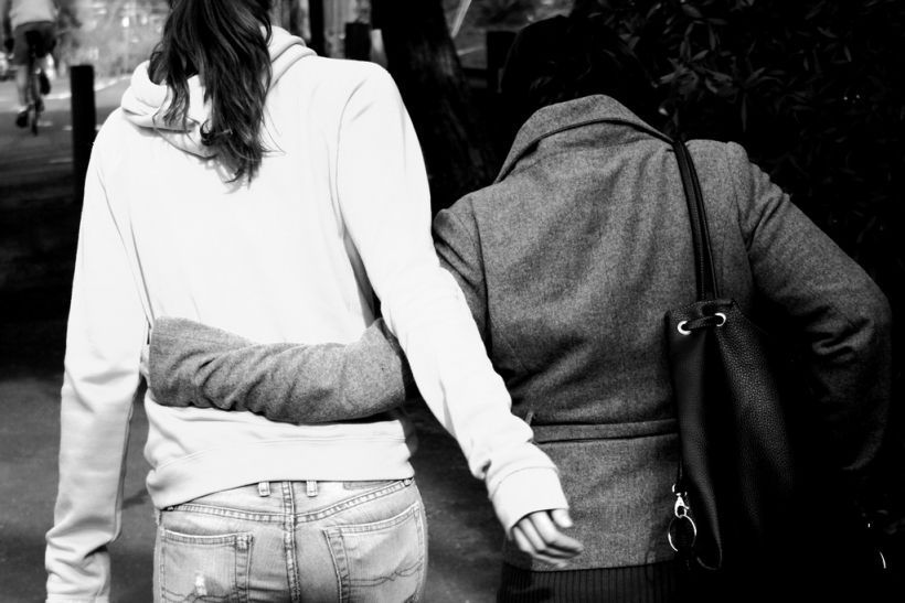 μαμά-κόρη- μαμά-κόρη-