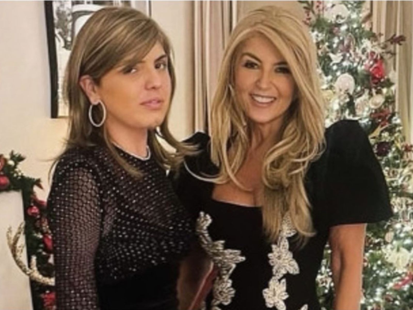 Μαρίσσα-Λαιμού- Μαρίσσα-Λαιμού-