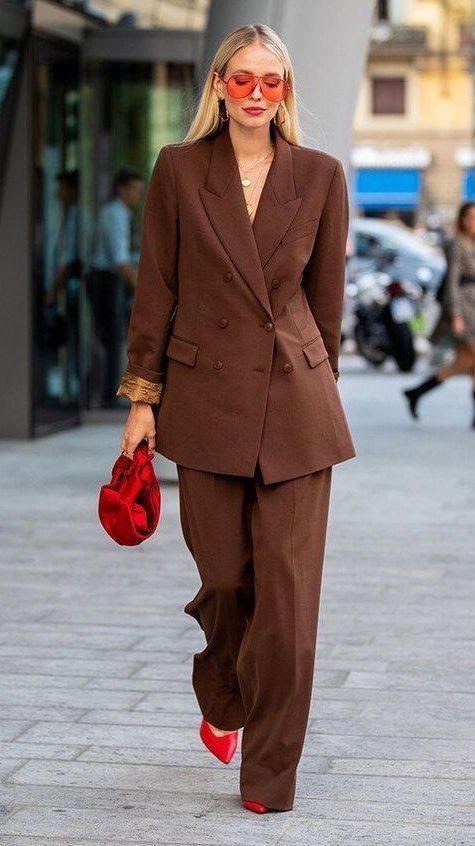 Μόδα Φθινόπωρο / Χειμώνας 2025 – 2026: Οι κορυφαίες τάσεις της φετινής σεζόν(ελενα) ΣΟΣ ΔΕΝ ΠΑΕΙ ΑΛΛΟ ΠΡΕΠΕΙ ΝΑ ΒΓΟΥΝ