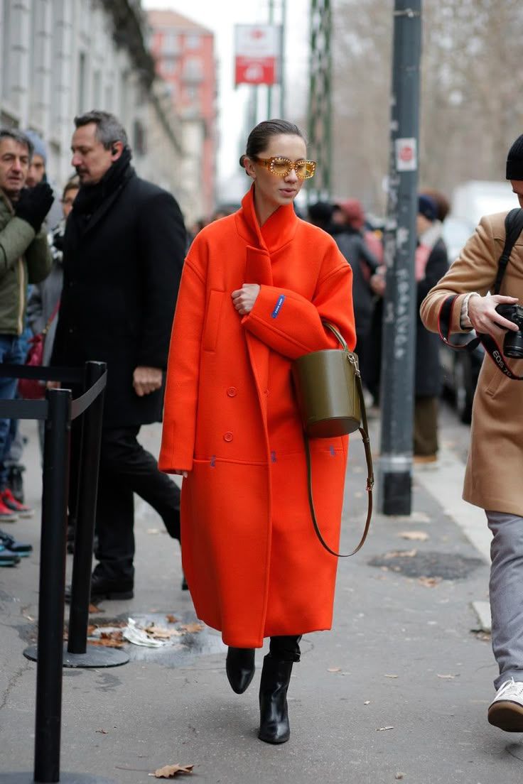 Μόδα Φθινόπωρο / Χειμώνας 2025 – 2026: Οι κορυφαίες τάσεις της φετινής σεζόν(ελενα) ΣΟΣ ΔΕΝ ΠΑΕΙ ΑΛΛΟ ΠΡΕΠΕΙ ΝΑ ΒΓΟΥΝ