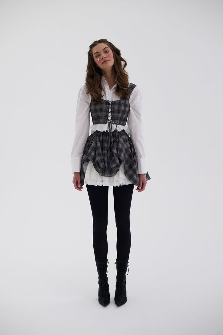 Μόδα Φθινόπωρο / Χειμώνας 2025 – 2026: Οι κορυφαίες τάσεις της φετινής σεζόν(ελενα) ΣΟΣ ΔΕΝ ΠΑΕΙ ΑΛΛΟ ΠΡΕΠΕΙ ΝΑ ΒΓΟΥΝ