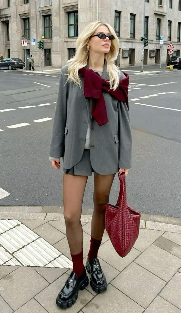 Μόδα Φθινόπωρο / Χειμώνας 2025 – 2026: Οι κορυφαίες τάσεις της φετινής σεζόν(ελενα) ΣΟΣ ΔΕΝ ΠΑΕΙ ΑΛΛΟ ΠΡΕΠΕΙ ΝΑ ΒΓΟΥΝ