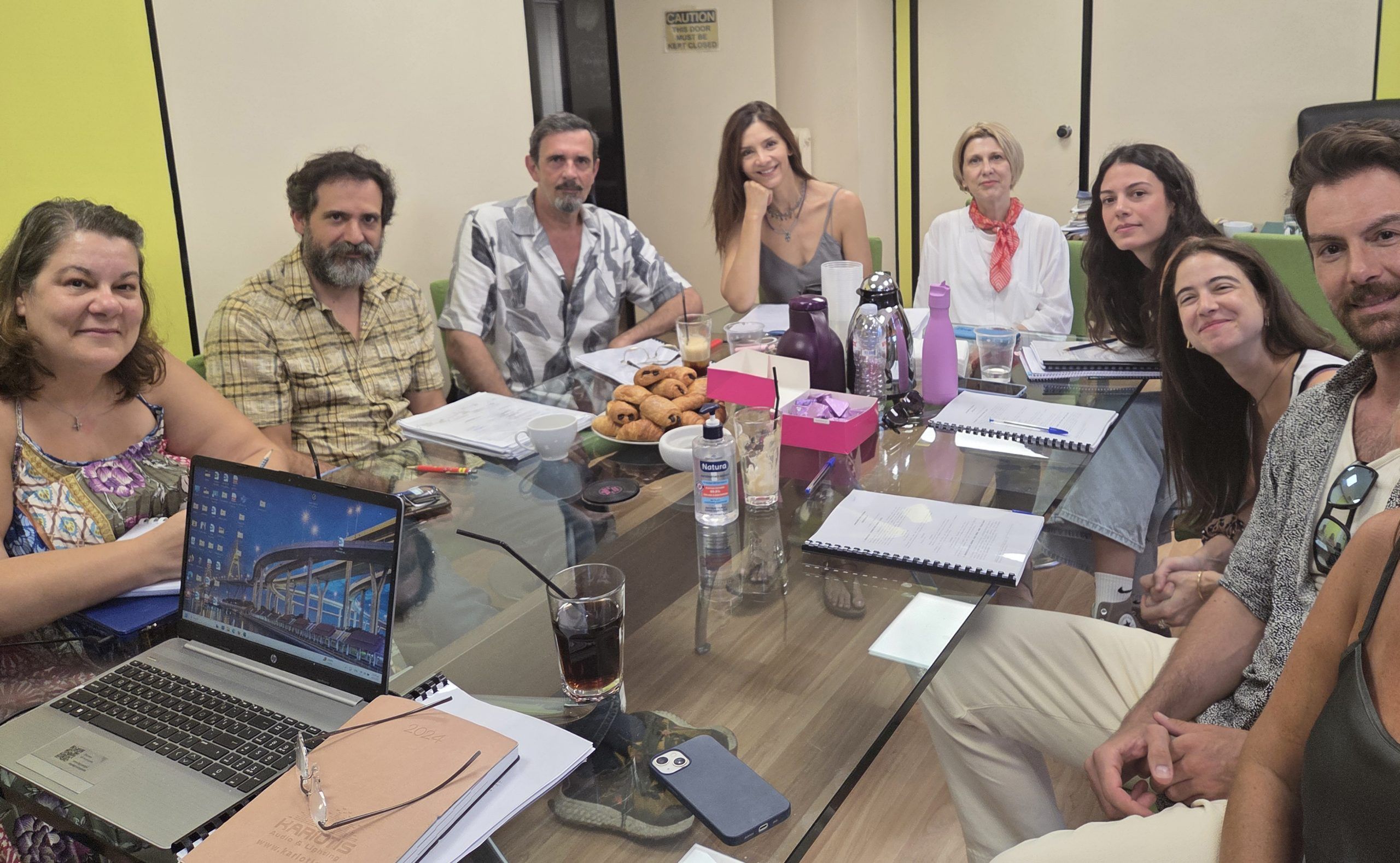 Οι Θάλασσες μας χώρισαν : Η Πρώτη ανάγνωση σεναρίου για τη νέα μίνι σειρά της ΕΡΤ