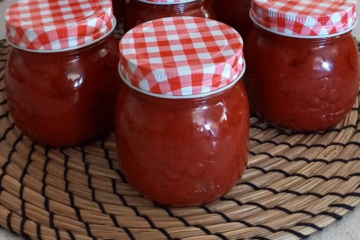 Συνταγή για παραδοσιακό ντοματοπελτέ ψημένο