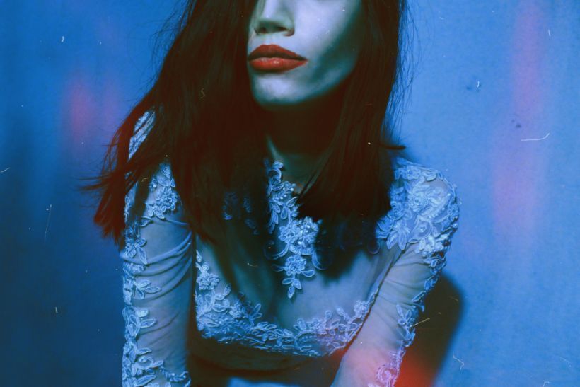 γυναίκα-με-κόκκινο κραγιόν-