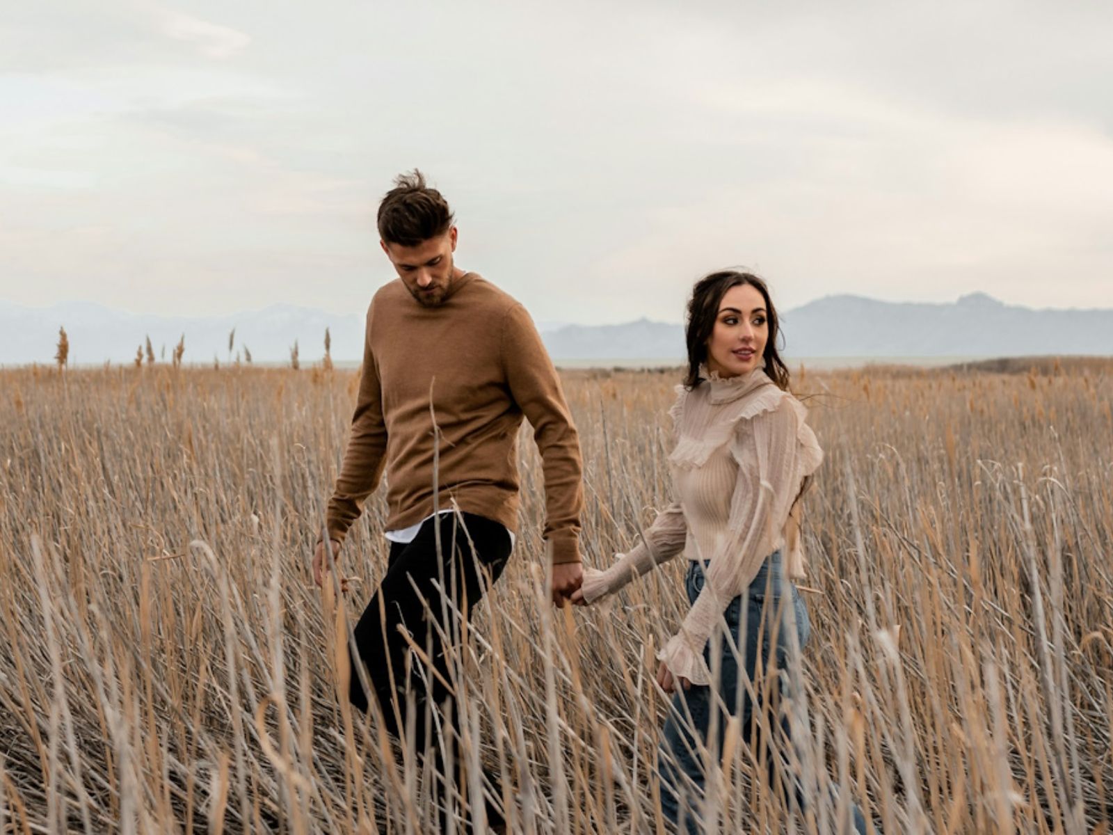 Τα 4 Ζώδια που Θέλουν τον Χρόνο τους για να Ανοιχτούν στον Έρωτα