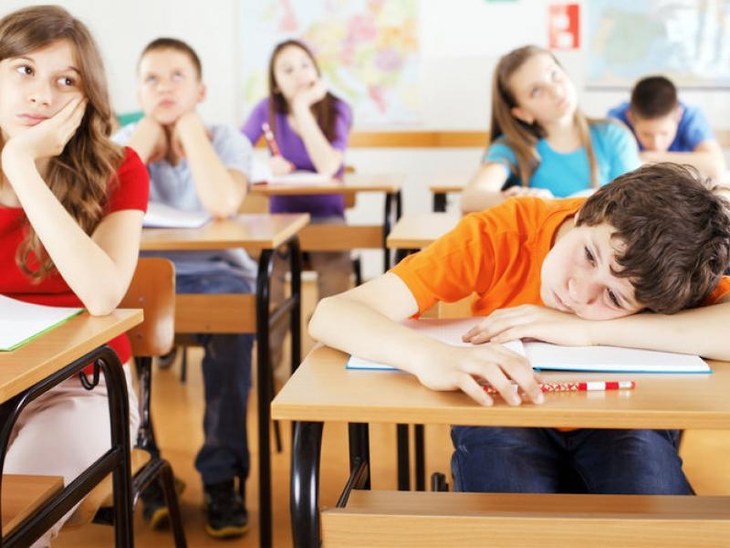 παιδία-βαριούνται-στο-σχολείο-