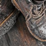 Βράχηκαν τα αγαπημένα σου παπούτσια στη βροχή; Το κόλπο μου θα τα στεγνώσει σε 5 λεπτά