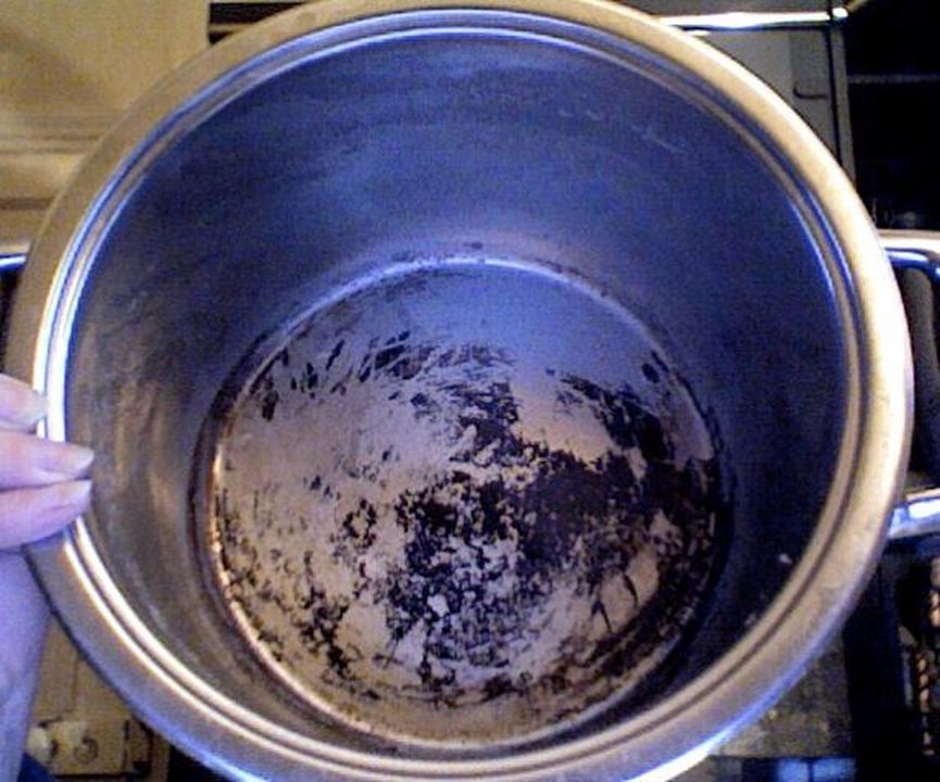 3 hacks με μανταρίνι και μαγειρική σόδα που θα σου λύσουν τα χέρια στο σπίτι