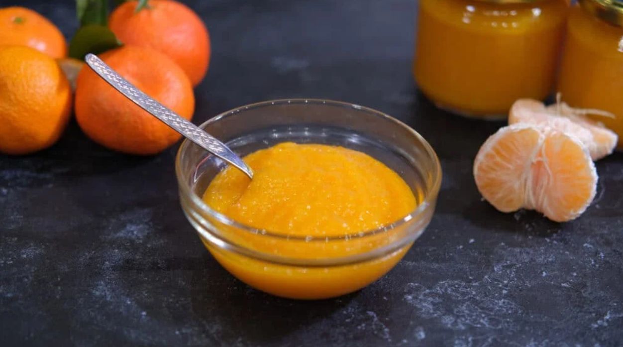 3 hacks με μανταρίνι και μαγειρική σόδα που θα σου λύσουν τα χέρια στο σπίτι