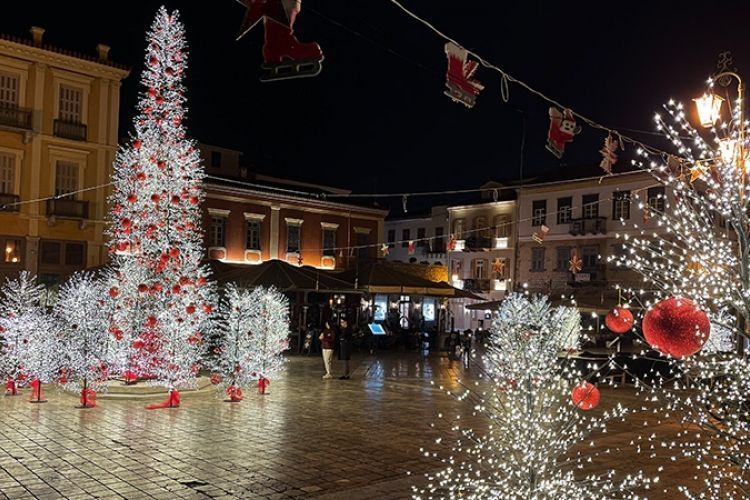 5 ρομαντικοί Χριστουγεννιάτικοι προορισμοί για ζευγάρια