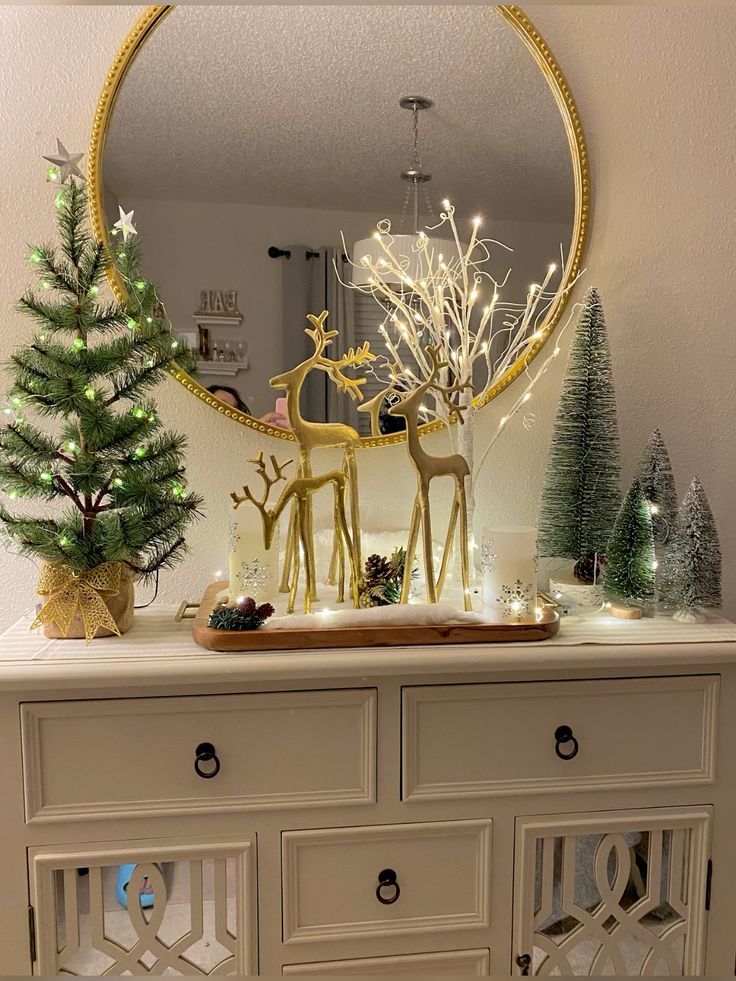 Christmas decoration trends 2025: Minimal, Luxury & DIY ιδέες