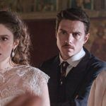 Grand Hotel: Η Φρίντα πιάνει τον Άρη και την Αλίκη να φιλιούνται