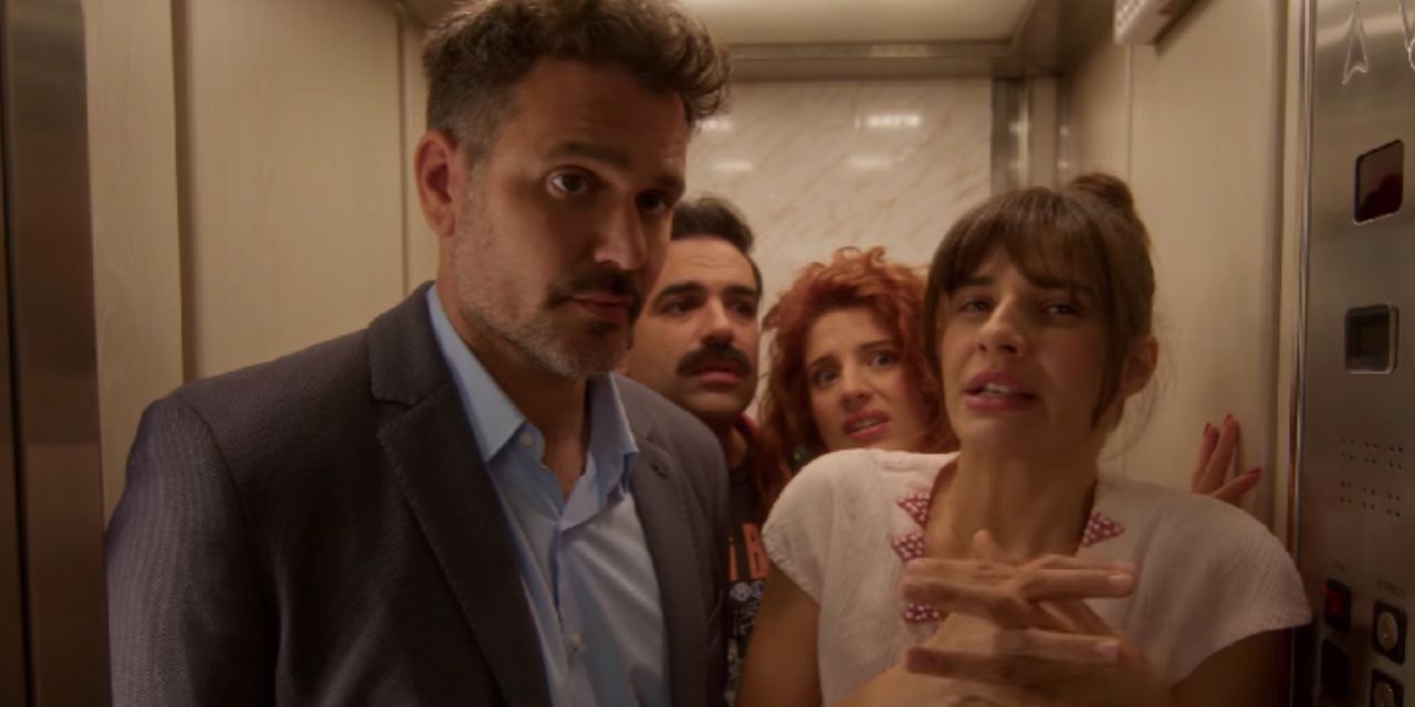 Hotελ Ελβίρα επόμενα επεισόδια: 1, 2, 3, 4, 5