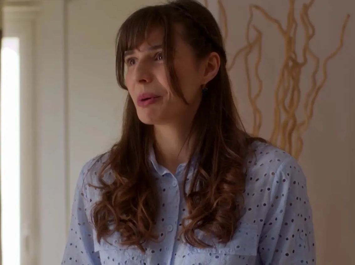 Hotελ Ελβίρα επόμενα επεισόδια: 1, 2, 3, 4, 5