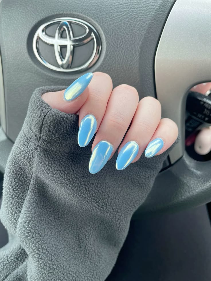 icy blue-αμυγδαλωτά νύχια- icy blue-αμυγδαλωτά νύχια-