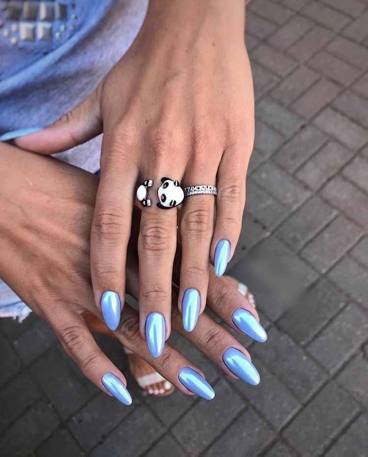 icy blue nails-με-γκλίτερ-