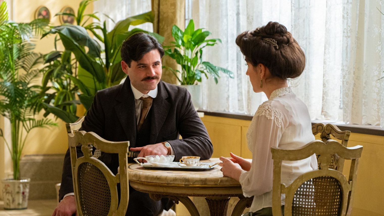 La Promesa επόμενα επεισόδια: 102, 103, 104