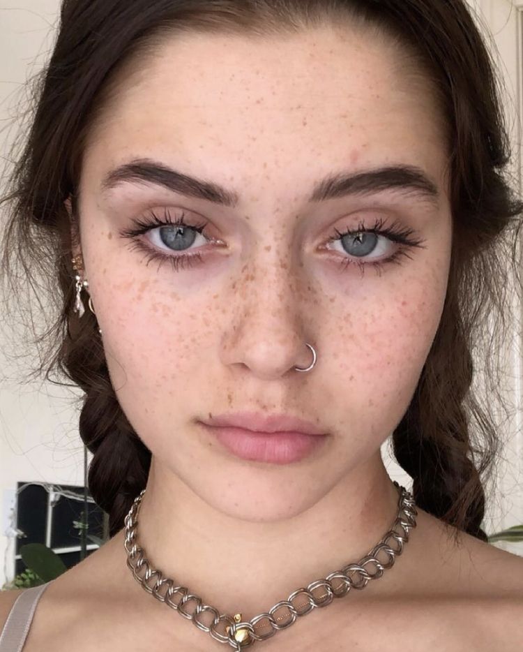 Tired girl makeup-ιδέες- Tired girl makeup-ιδέες-