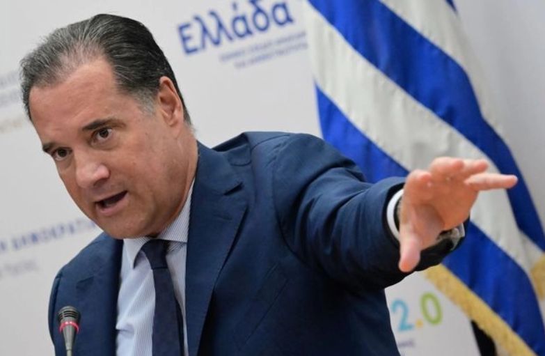 Ο Άδωνις Γεωργιάδης μίλησε για τα μυστικά ομορφιάς του - Έχει κάνει μπότοξ και μεταμόσχευση