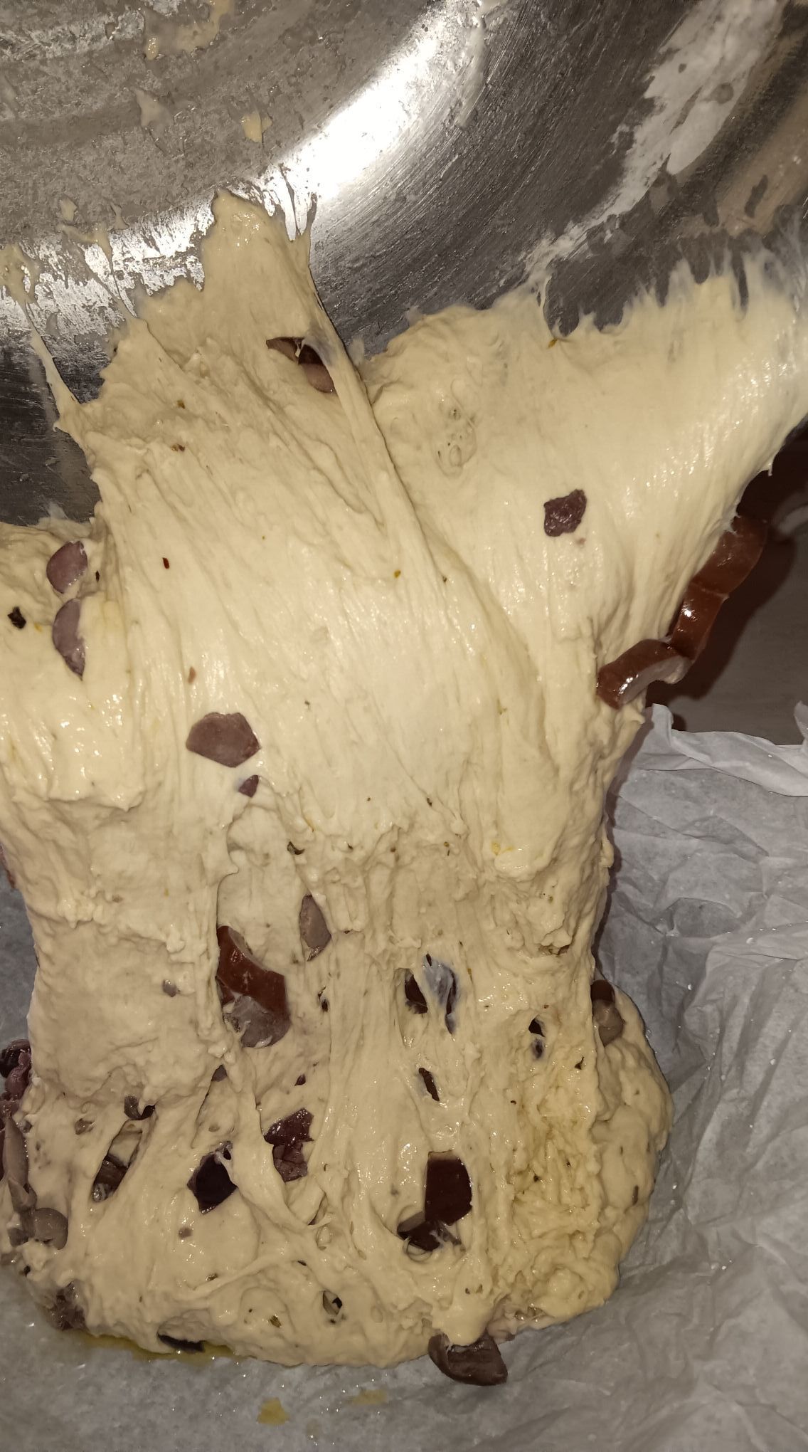 Αφράτο ελιόψωμο για το lunchbox του σχολείου