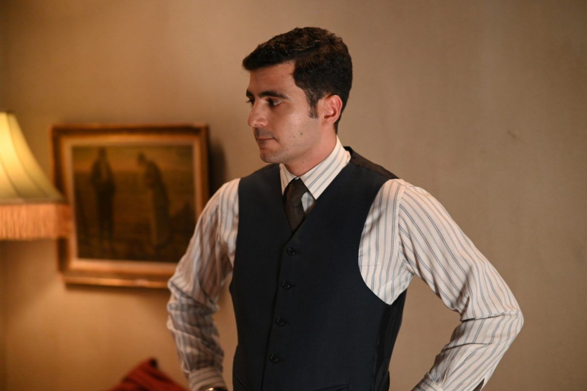 Άγιος Έρωτας: Ο Χάρης παραδίνεται στην αστυνομία και καίει την μητέρα του