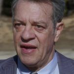 Άγιος έρωτας: Ο Κλεάνθης μαθαίνει ότι ο Χάρης δεν είναι γιος του και καταρρέει