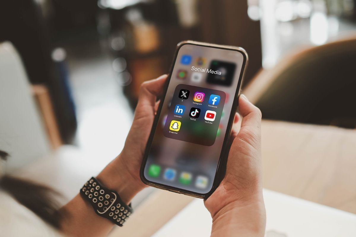 Ανατροπή: Απαγόρευση των social media για ανήλικους κάτω των 13 ετών έρχεται στην Ελλάδα