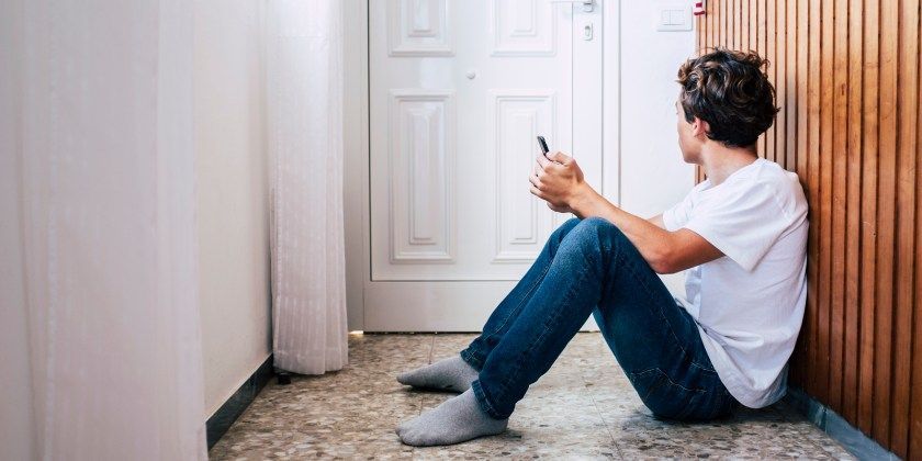 Ο ανιψιός μου έχει κατάθλιψη και η αδερφή μου βρίσκεται σε άρνηση και δεν τον βοηθά