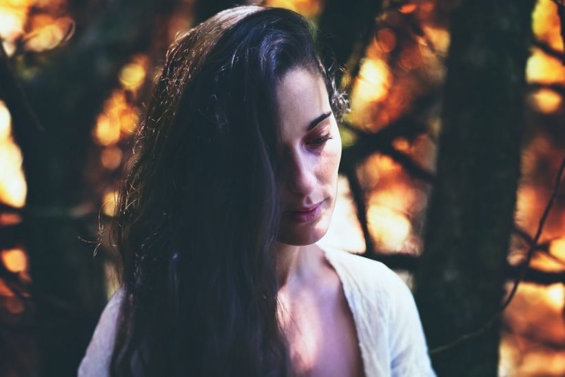 μελαγχολική-γυναίκα- μελαγχολική-γυναίκα-