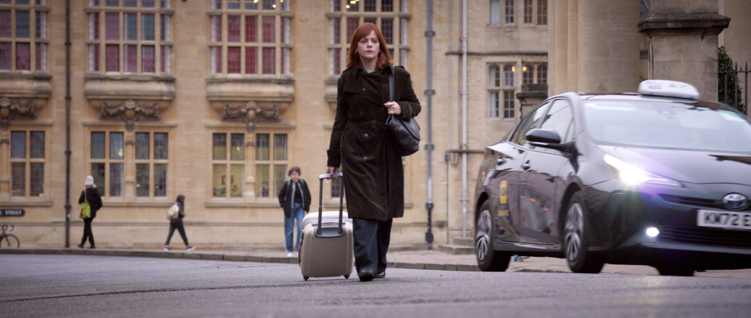 Απαραίτητο φως : Αποκαλύπτεται ο δολοφόνος της Λουίζ -Μη χάσετε το τελευταίο διπλό επεισόδιο