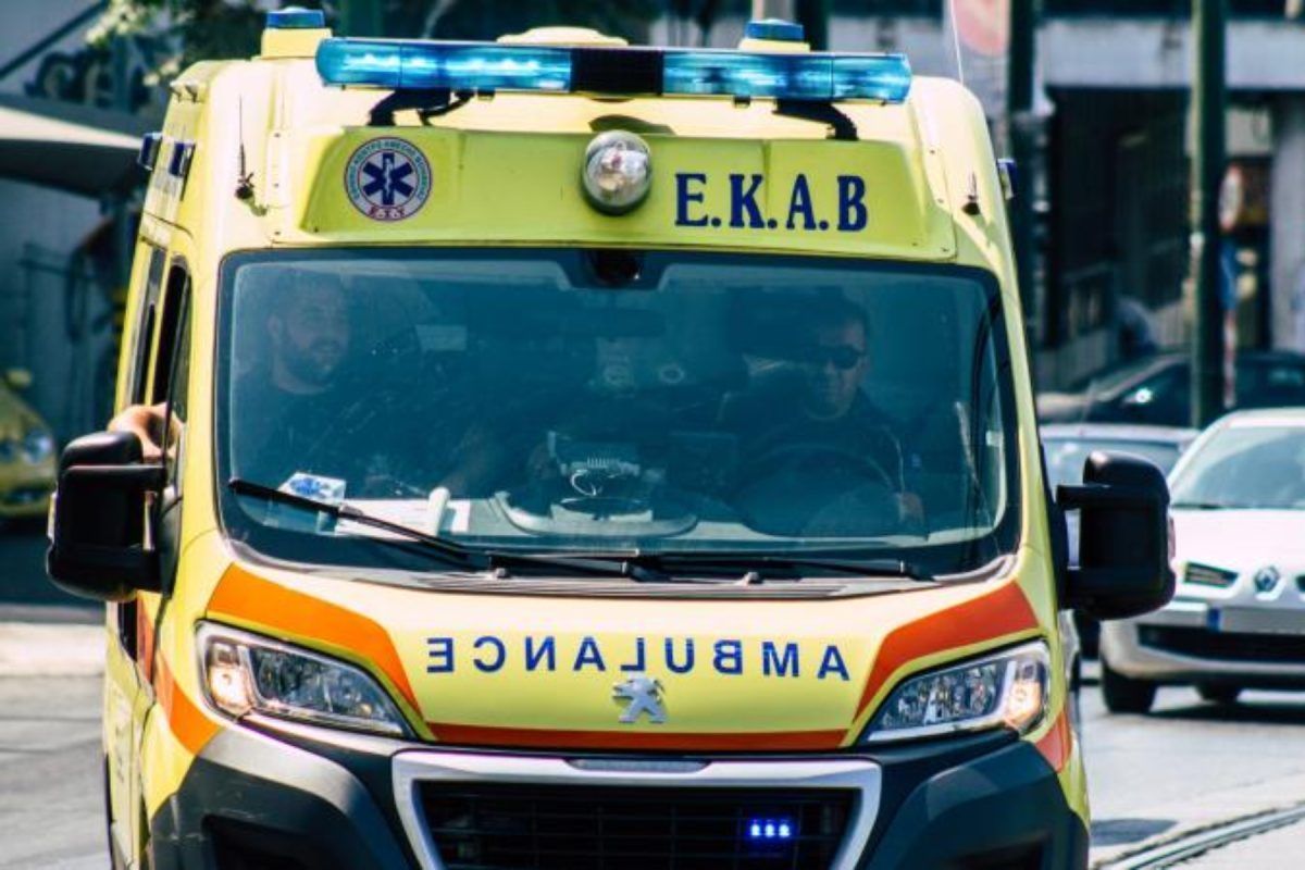 ασθενοφόρο-