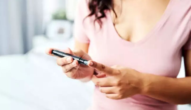 Διαβήτης στις γυναίκες: Τα ύπουλα συμπτώματα που διαφέρουν από αυτά που ήδη γνωρίζουμε