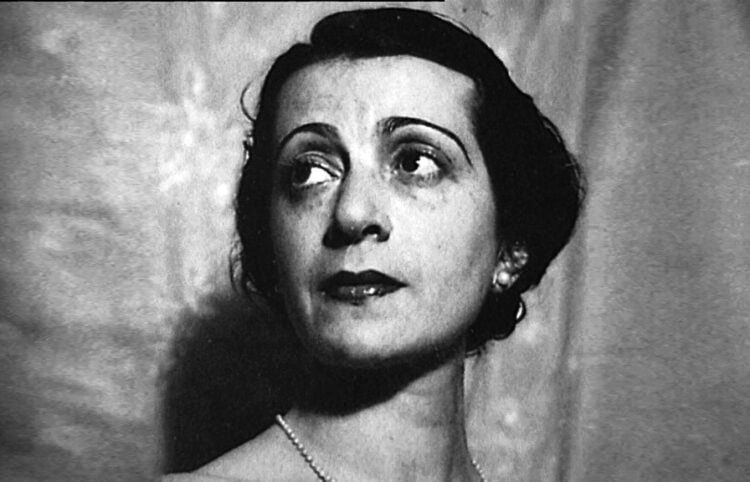 Ελένη Παπαδάκη- Ελένη Παπαδάκη-