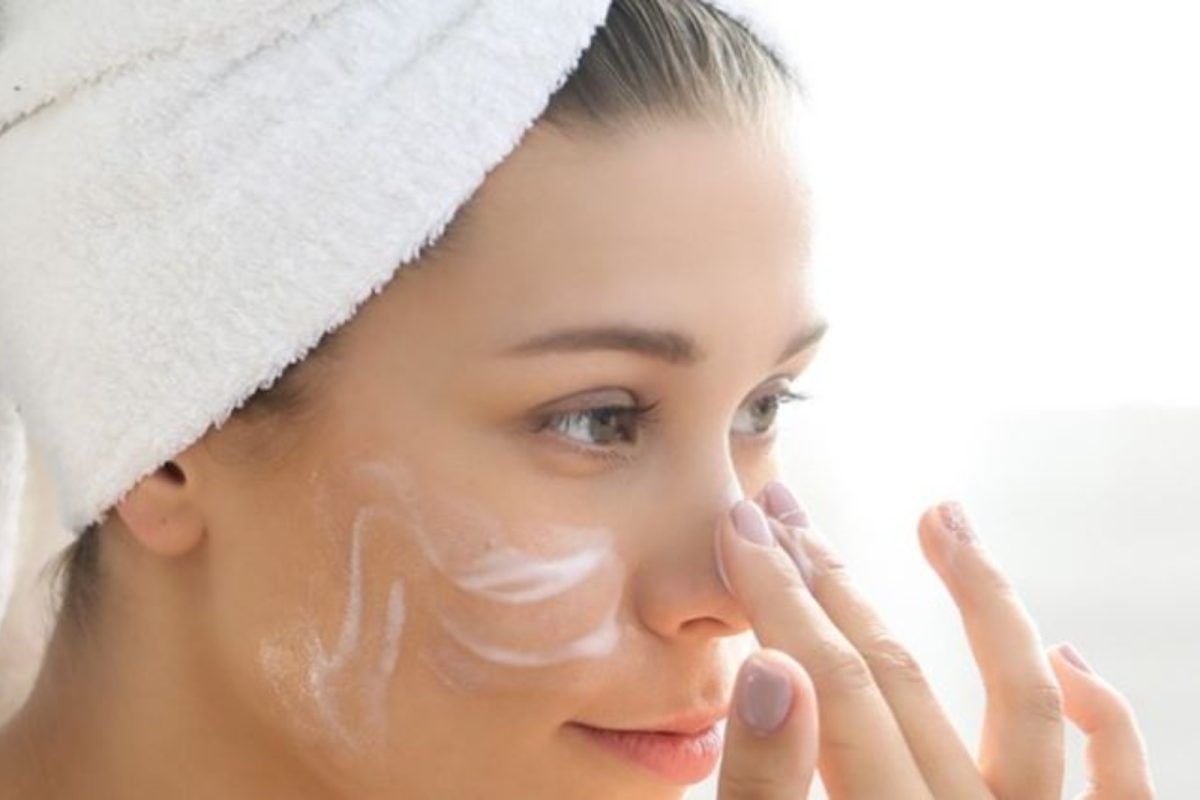 ΕΟΦ: Μεγάλος κίνδυνος από καλλυντικές κρέμες που περιέχουν επικίνδυνες φαρμακευτικές ουσίες