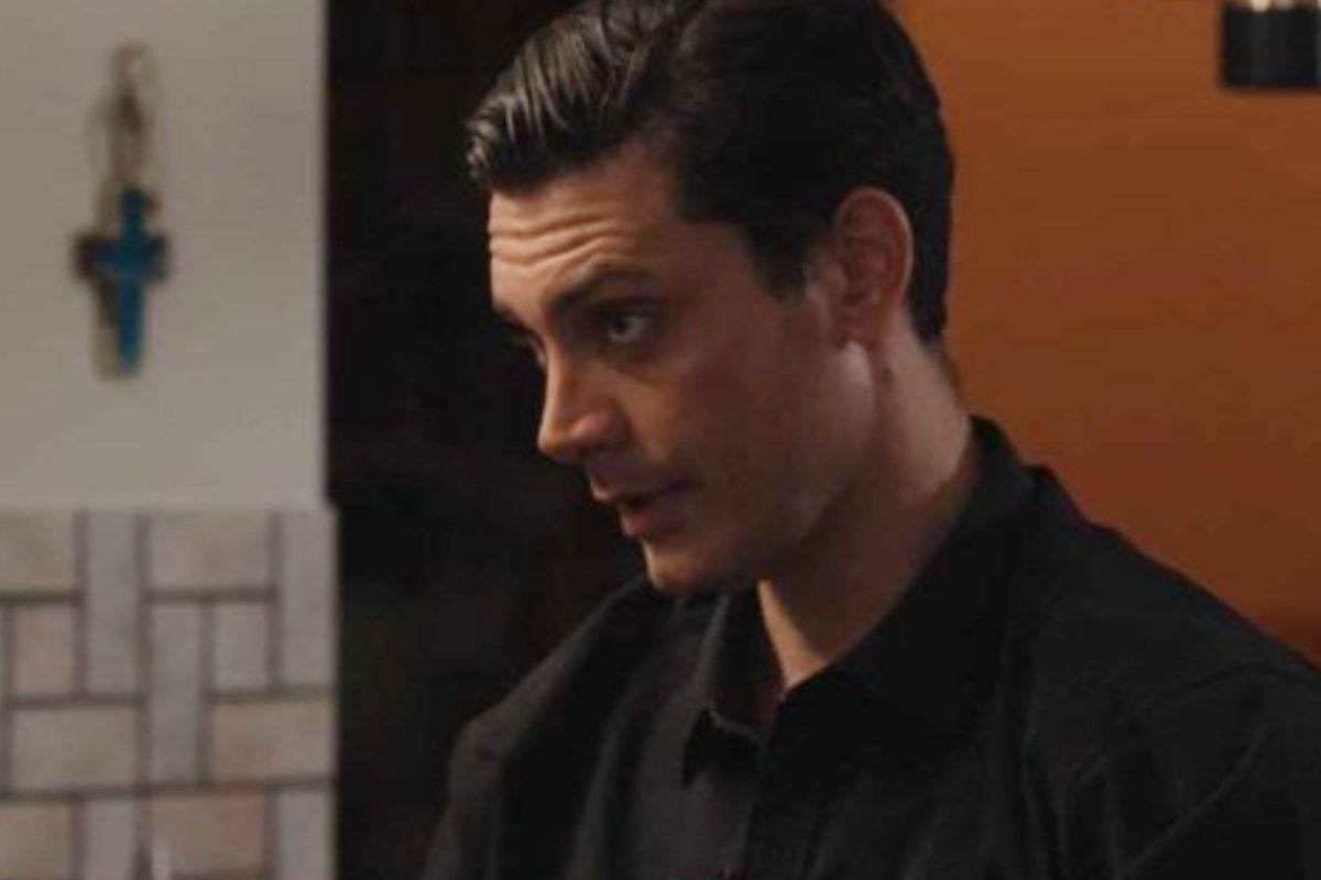 Η Γη της Ελιάς: Αυτός είναι ο λόγος που ο Μανώλης χαρακώνει τα θύματα του