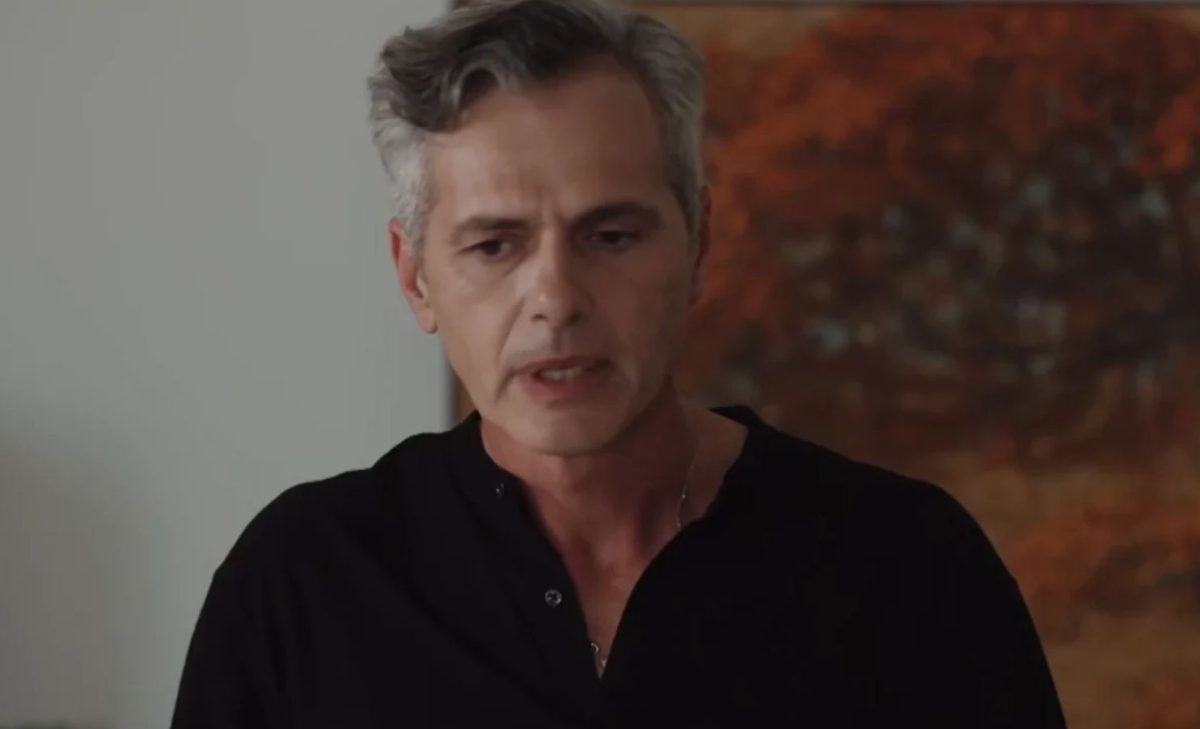 Η Γη της Ελιάς: Ο Αντώνης προσπαθεί να καλύψει την δολοφονία- Ποιος τον καίει;