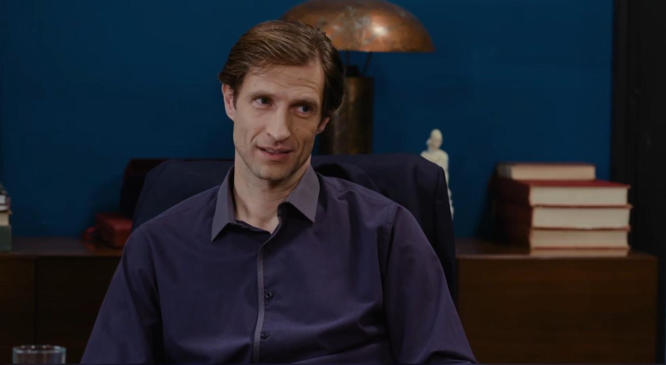 Η Γη της Ελιάς-Κωνσταντίνος Η Γη της Ελιάς-Κωνσταντίνος