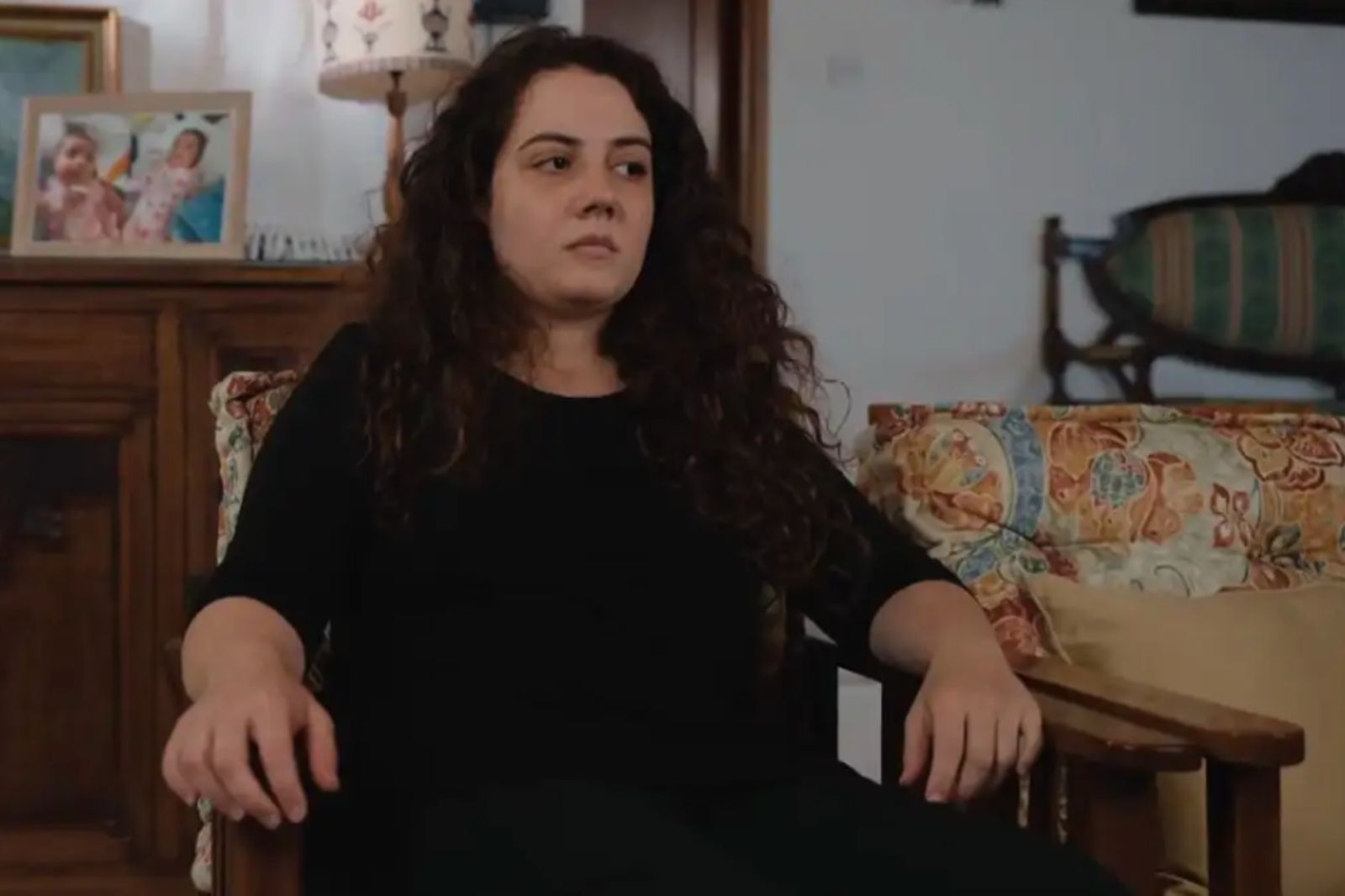 Η Γη της ελιάς-Άννα Η Γη της ελιάς-Άννα