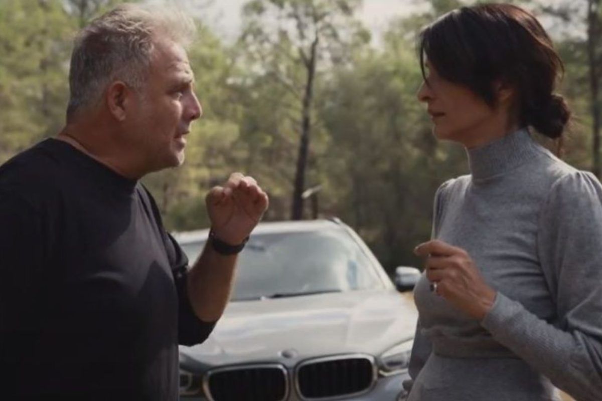 Η Γη της Ελιάς : Σφοδρή σύγκρουση Στάθη και Ιουλίας λίγο πριν φυγεί για Ισπανία